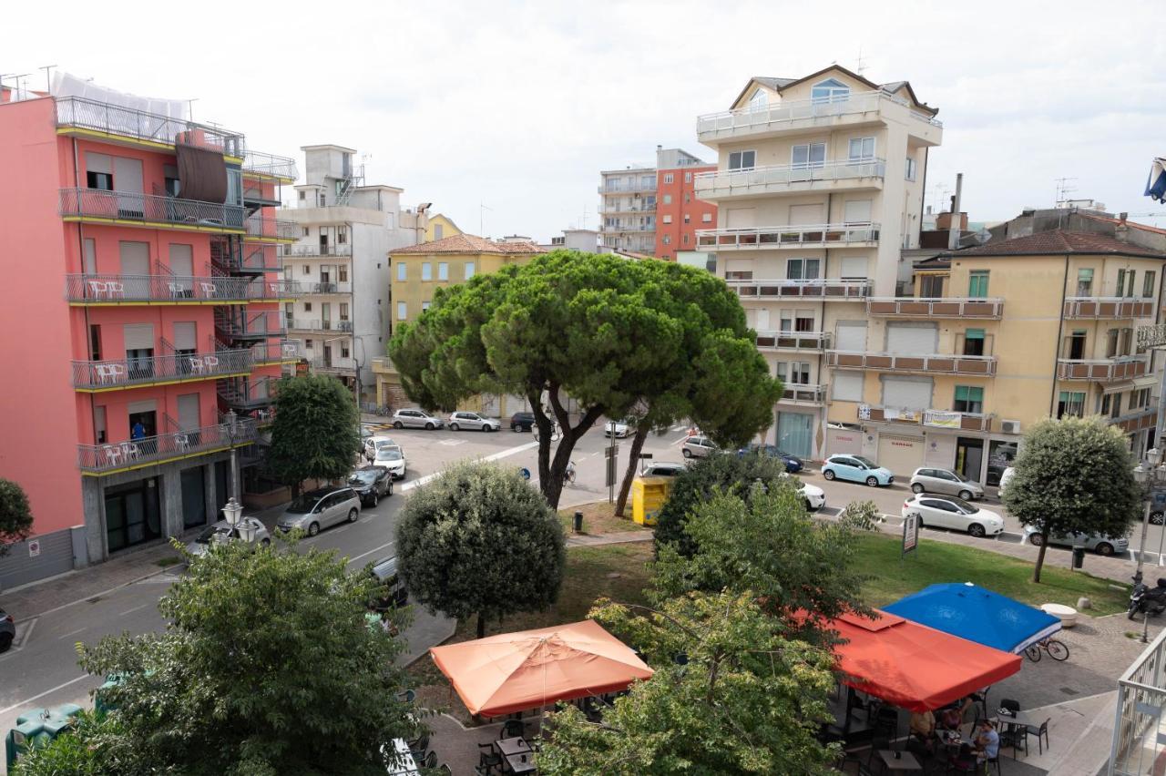 Dimora Rossa Bed & Breakfast Sottomarina Luaran gambar