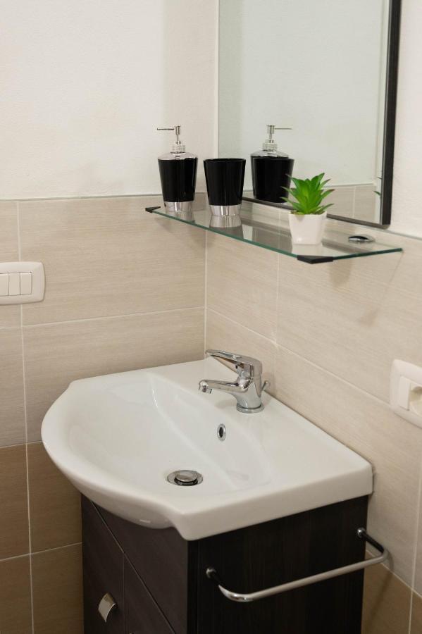 Dimora Rossa Bed & Breakfast Sottomarina Luaran gambar