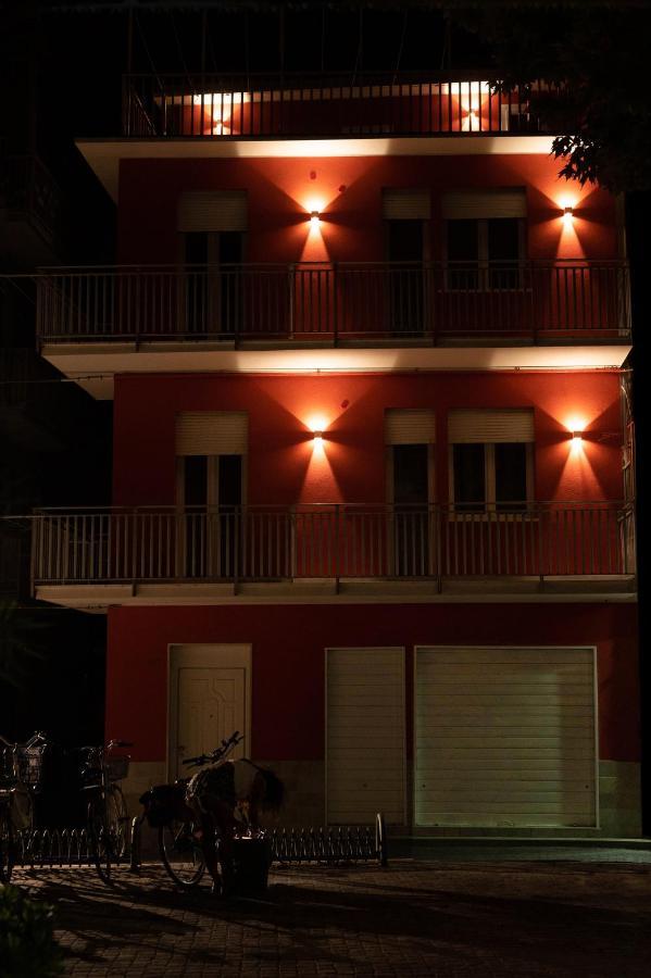 Dimora Rossa Bed & Breakfast Sottomarina Luaran gambar