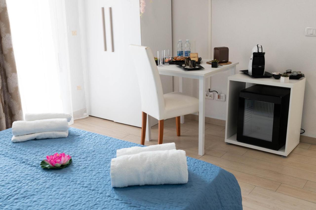 Dimora Rossa Bed & Breakfast Sottomarina Luaran gambar