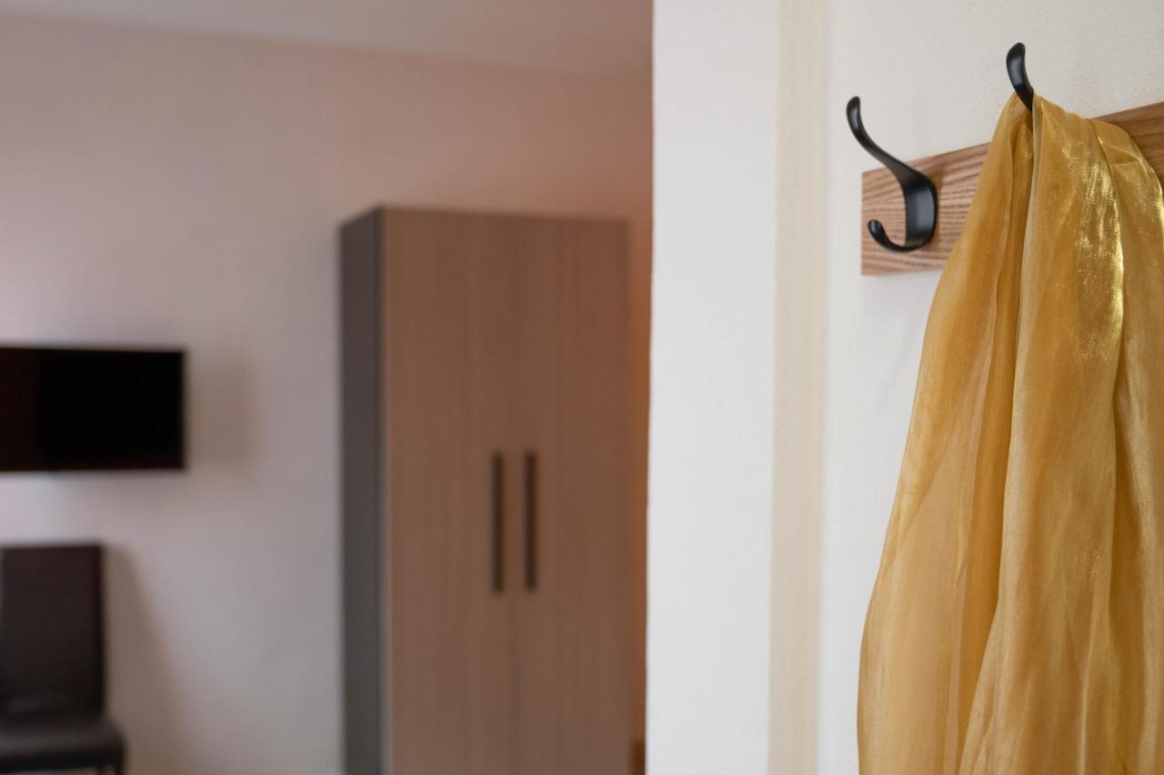 Dimora Rossa Bed & Breakfast Sottomarina Luaran gambar